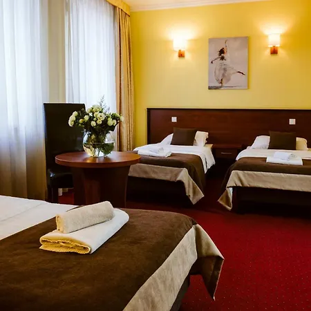 Piotr Spa&wellness ホテル 3*